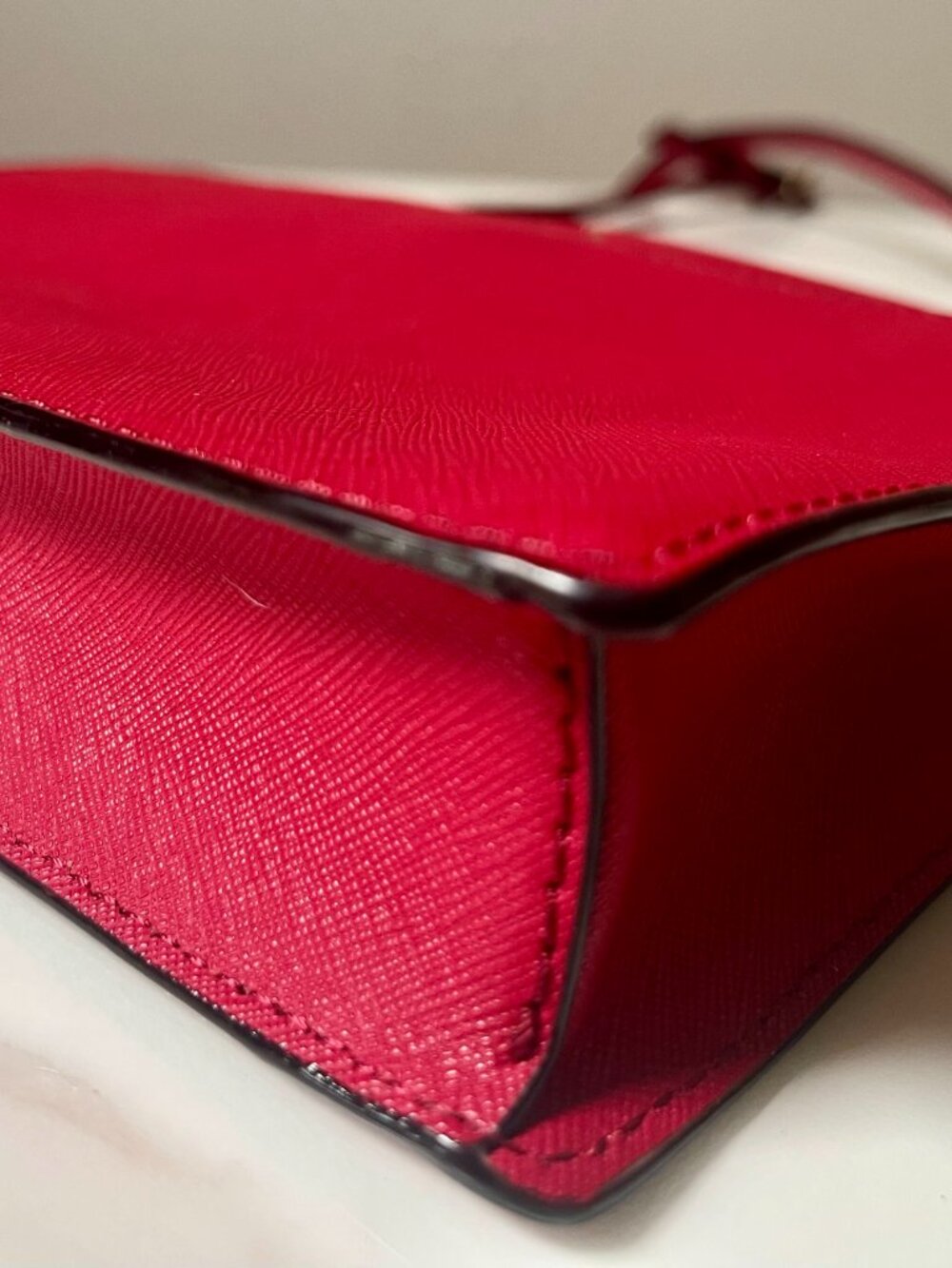 Kate Spade Saffiano Leather Crossbody Vintage COA + Dust Bag NWOT - Picture 11 of 16